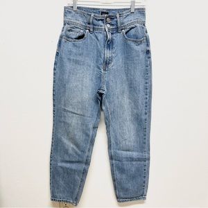 BDG Urban Outfitters Mom Jeans